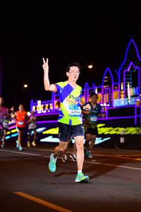 BIB: 43244
                            <button type="button" onclick="openModal(22868340)" class="btn btn-primary btn-sm float-right btn-popup" data-toggle="modal" data-target=".modal-high-quality">
                        <i class="fas fa-shopping-cart"></i> Add to Cart
                    </button>
                                            <button type="button" onclick="isThisMe(22868340, true)" class="btn btn-success btn-sm float-right btn-popup btn-isme hidden" data-toggle="tooltip" data-placement="bottom" title="นี่คือรูปของคุณใช่ไหม คลิกที่นี่เพื่อเอาเข้าอัลบั้ม">
                        <i class="fas fa-plus"></i> Add to album
                    </button>
                    <button type="button" onclick="isThisMe(22868340, false)" class="btn btn-warning btn-sm float-right btn-popup btn-isnotme hidden">
                        <i class="fas fa-ban"></i> Remove from album
                    </button>